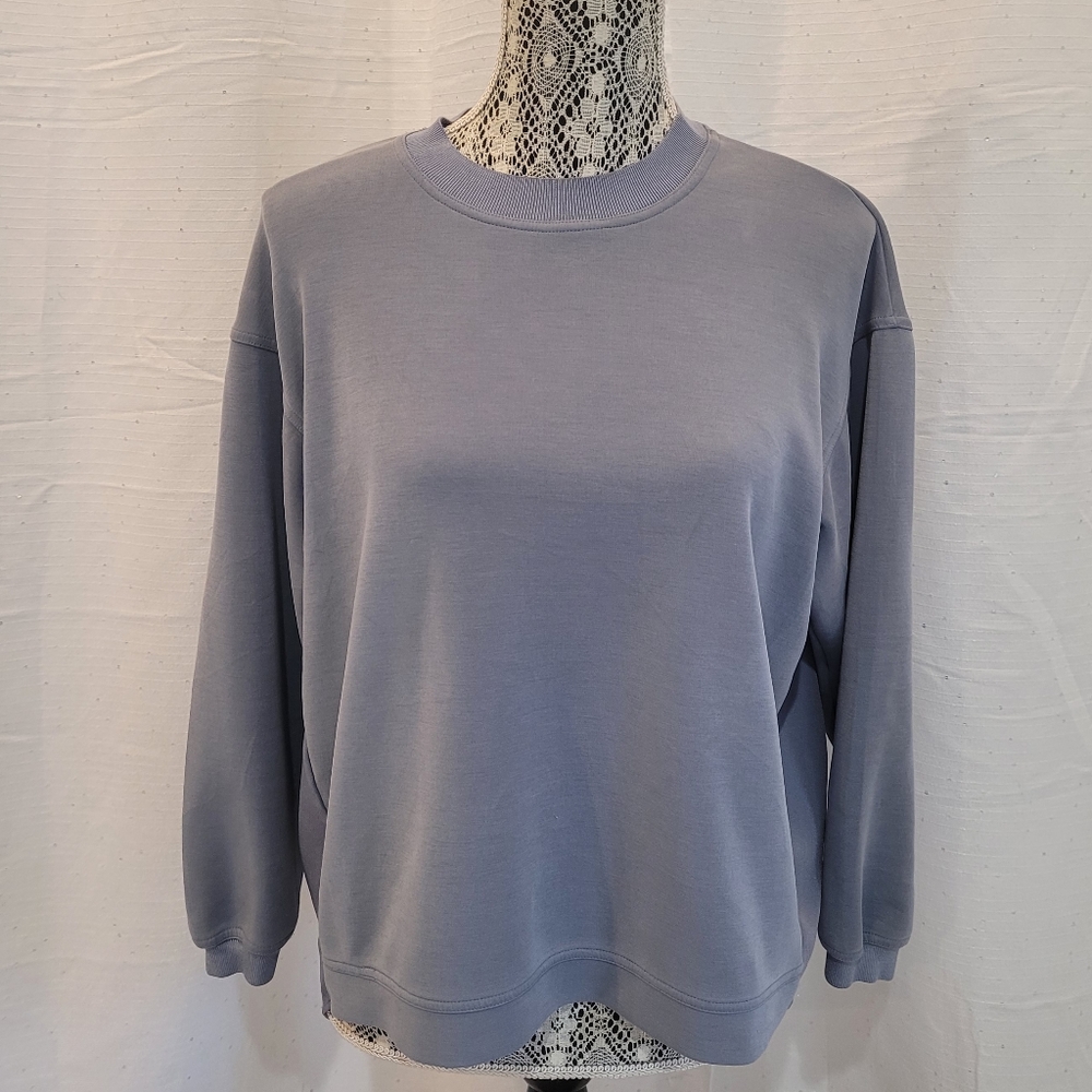 Club Monaco Womens Modern Crew Neck Sweatshirt Sz XS Loose Fitting